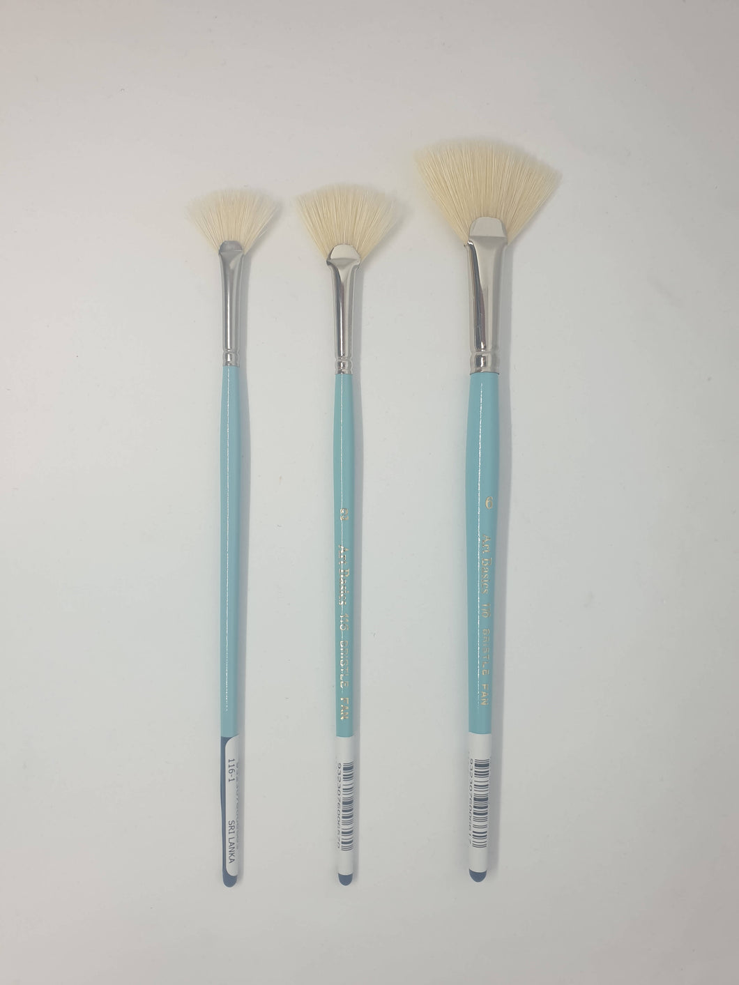 Mask Brush - Fan (Medium / Small / Extra Small)